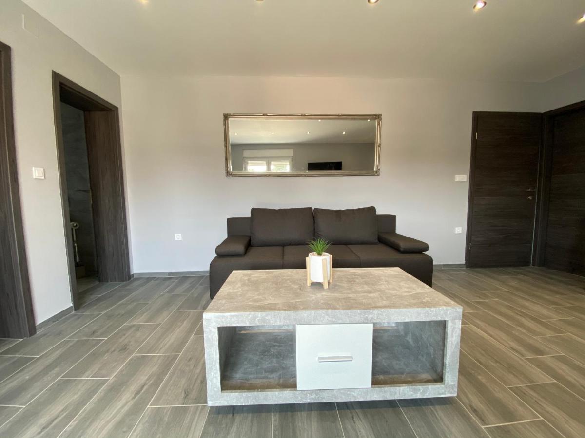 Villa Maleo ميدولين المظهر الخارجي الصورة