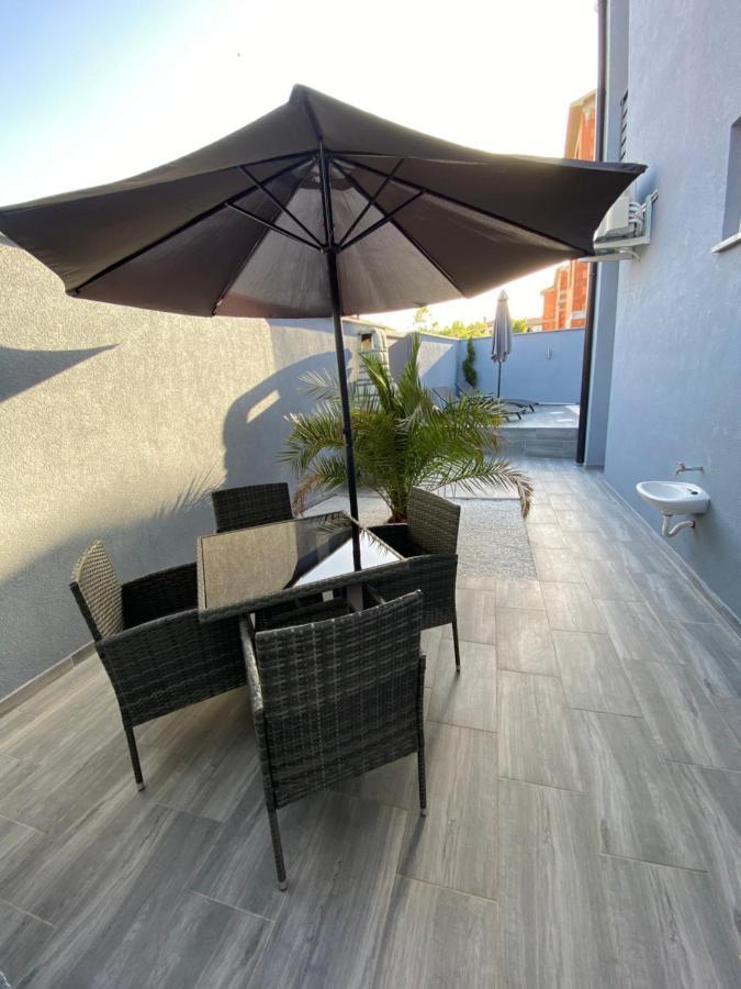 Villa Maleo ميدولين المظهر الخارجي الصورة